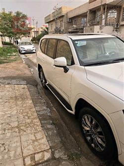 تويوتا لاندكروزر